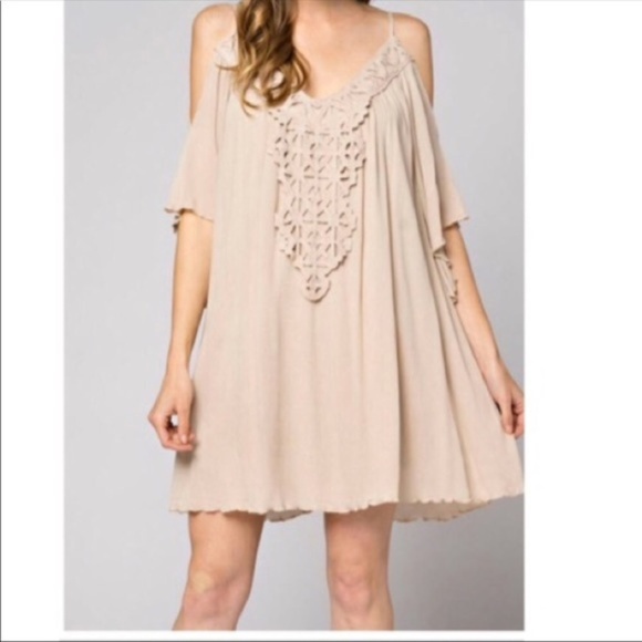 Boho Belle California Dream'n Cold Shoulders Dress - Picture 3 of 4